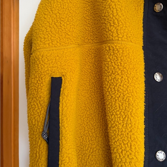 The North Face Mustard Fleece Jacket - Picture 4 of 4